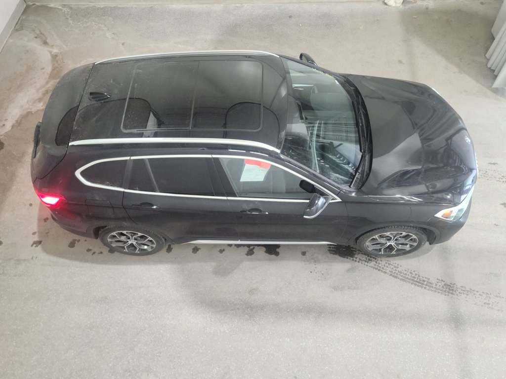 BMW X1 XDrive28i Premium Pack Cuir Toit Navigation 2021 à Terrebonne, Québec - 24 - w1024h768px
