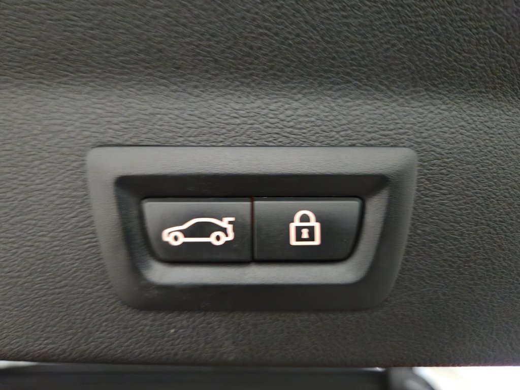 BMW X3 XDrive30i Toit Ouvrant Cuir Navigation 2019 à Terrebonne, Québec - 22 - w1024h768px