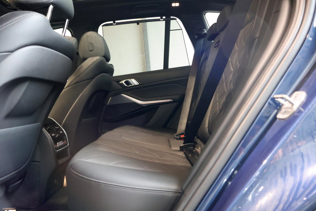 BMW X5 XDrive40i Toit Pano Cuir 2023 à Terrebonne, Québec - 27 - w1024h768px