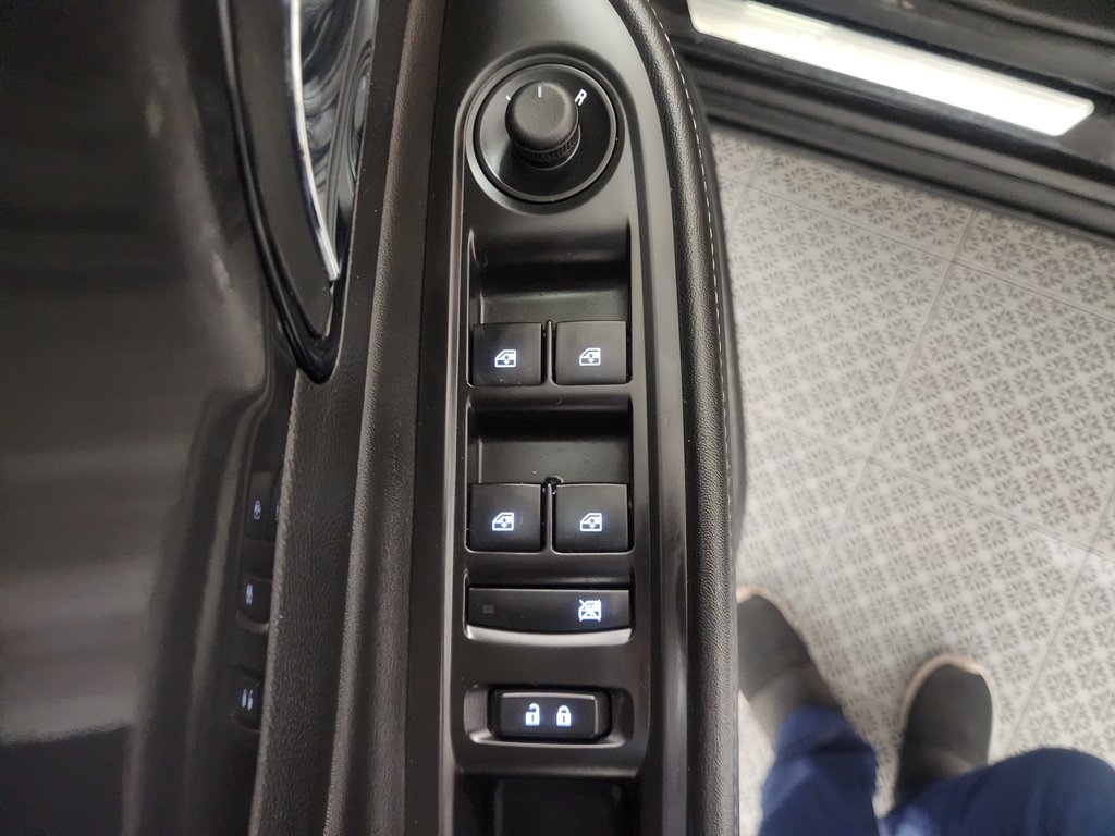 Buick Encore Preferred AWD Caméra De Recul Bas Kilométrage 2020 à Terrebonne, Québec - 10 - w1024h768px