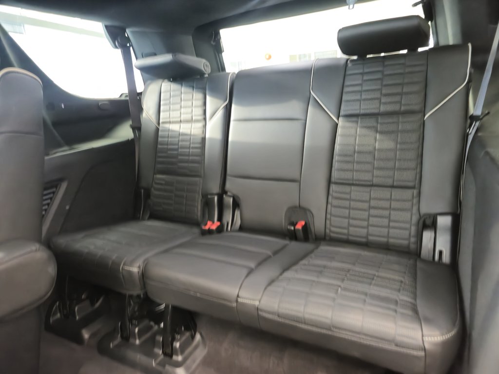 Cadillac Escalade 4WD Sport Platinum Bas Kilométrage 2023 à Terrebonne, Québec - 22 - w1024h768px