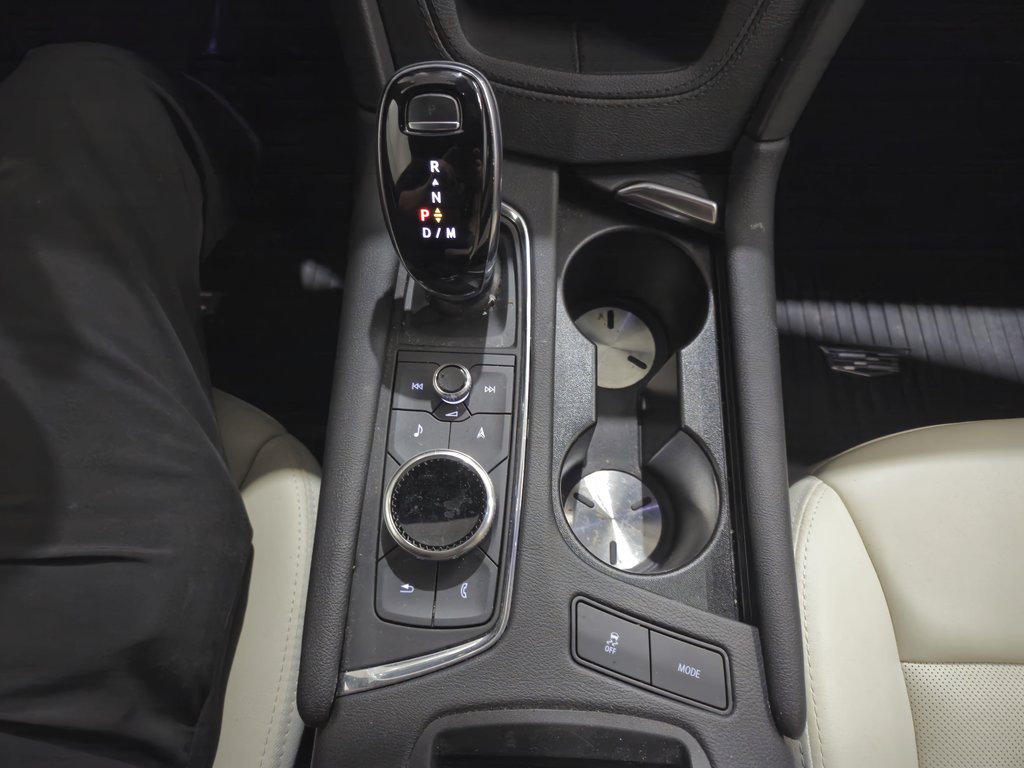Cadillac XT5 AWD Sport détecteur d'angle mort, toit panoramique 2023 à Terrebonne, Québec - 14 - w1024h768px