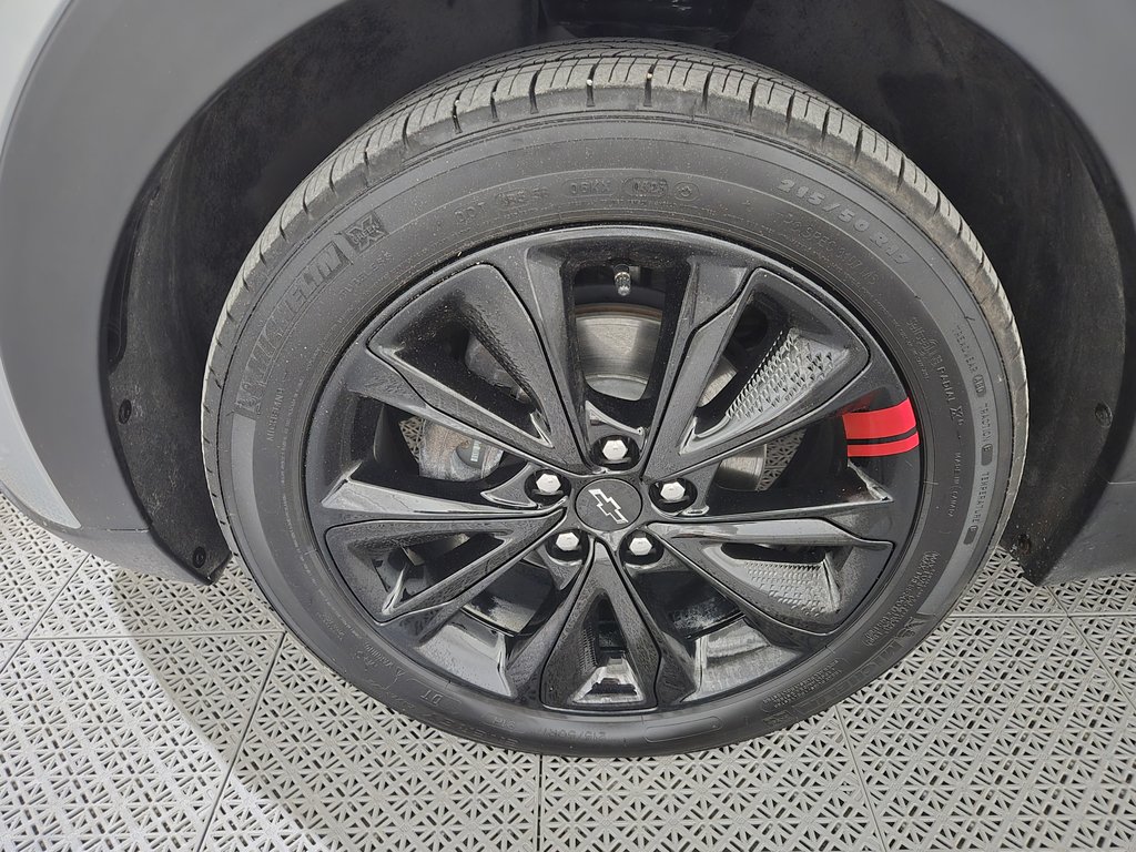 2023 Chevrolet BOLT EUV Premier Redline Toit Ouvrant Cuir in Terrebonne, Quebec - 21 - w1024h768px