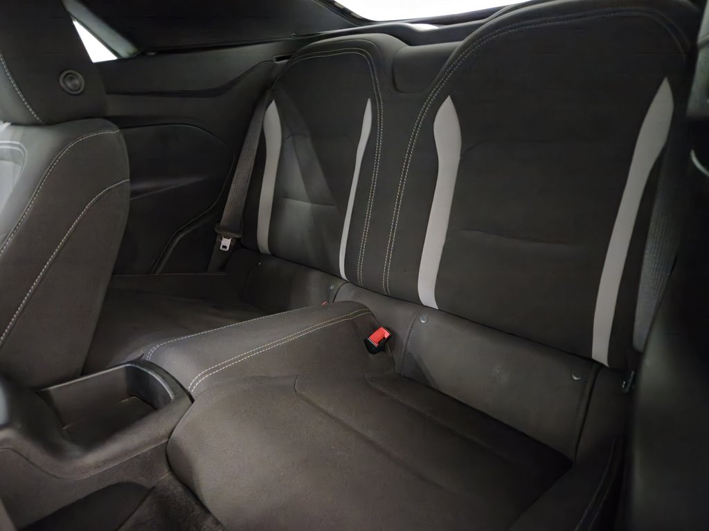 Chevrolet Camaro 2LT RS Bluetooth Systeme sonore BOSE 2018 à Terrebonne, Québec - 20 - w1024h768px