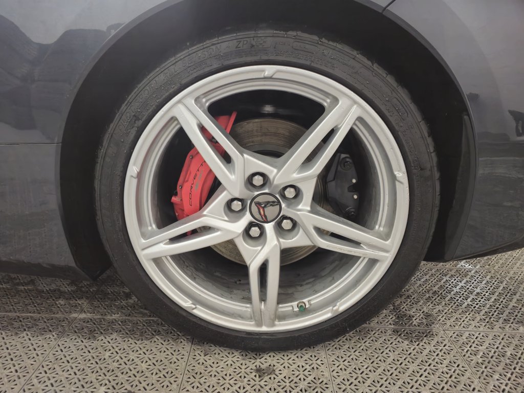2021 Chevrolet Corvette 3LT Z51 Navigation in Terrebonne, Quebec - 22 - w1024h768px