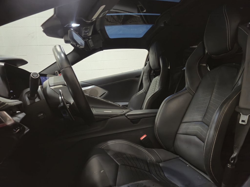 2023 Chevrolet Corvette 3LT Z51 Performance in Terrebonne, Quebec - 18 - w1024h768px