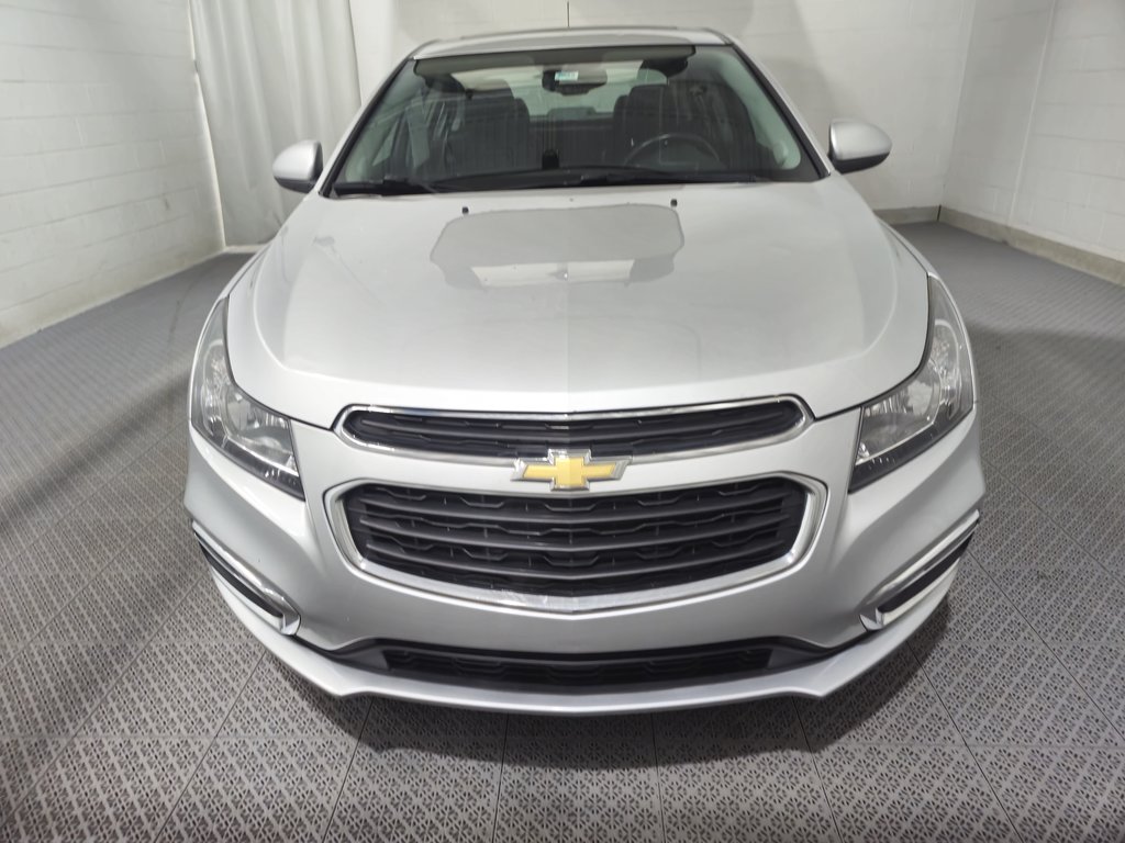 Chevrolet Cruze 2LT Toit Ouvrant Cuir Mags 2015 à Terrebonne, Québec - 2 - w1024h768px