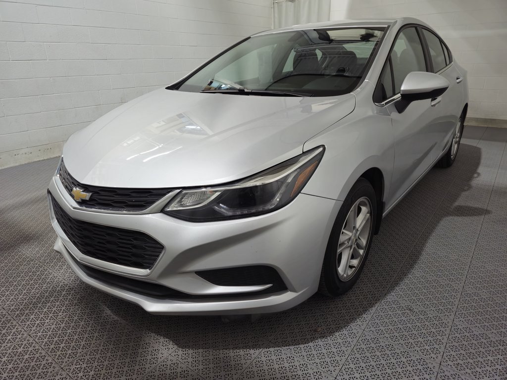 2018 Chevrolet Cruze LT Bas Kilométrage in Terrebonne, Quebec - 3 - w1024h768px