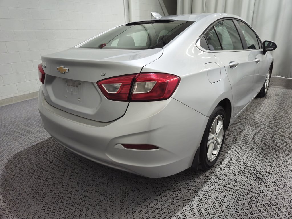 2018 Chevrolet Cruze LT Bas Kilométrage in Terrebonne, Quebec - 8 - w1024h768px