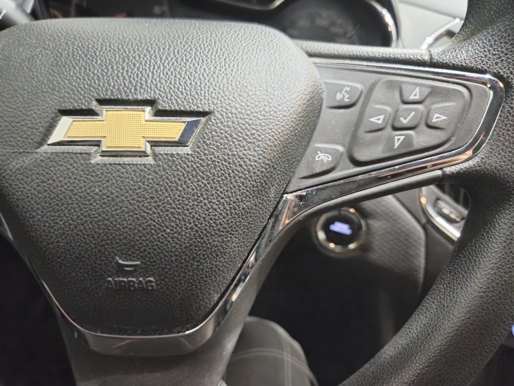 2019 Chevrolet Cruze LT Sièges Chauffants Caméra RecuLT Sièges Chauf in Terrebonne, Quebec - 14 - w1024h768px