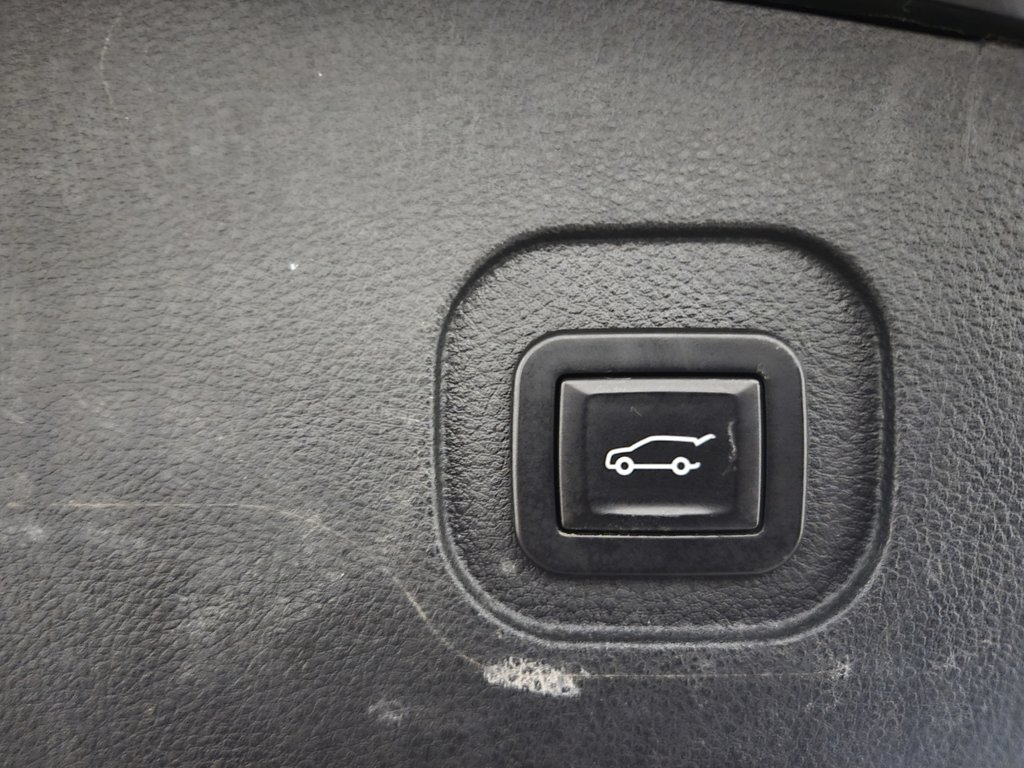 Chevrolet Equinox Premier V6 AWD Cuir 2017 à Terrebonne, Québec - 8 - w1024h768px