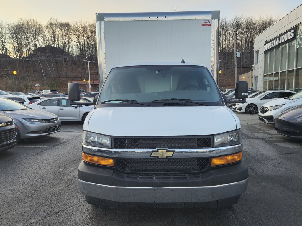 2023 Chevrolet Express Commercial Cutaway Boite 16 Pieds V8 6.6L Caméra De Recul in Terrebonne, Quebec - 2 - w1024h768px