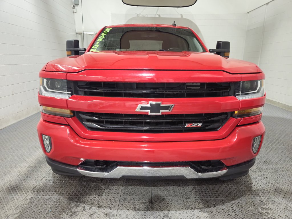 2018 Chevrolet Silverado 1500 LT Crew Cab Z71 V8 Lift Kit Gros Mag **Look WOW ** in Terrebonne, Quebec - 2 - w1024h768px