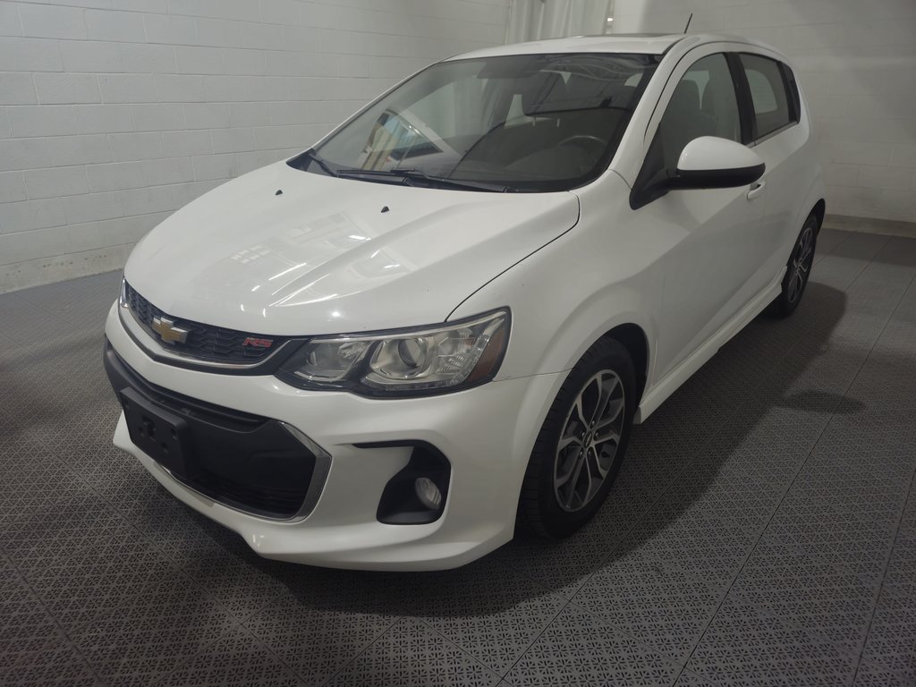 2017 Chevrolet Sonic LT RS Turbo Hatchback Toit Ouvrant in Terrebonne, Quebec - 3 - w1024h768px