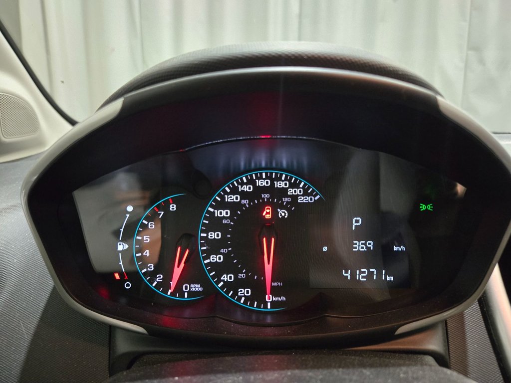 Chevrolet Sonic LT RS Démarreur à distance Caméra de recul 2018 à Terrebonne, Québec - 12 - w1024h768px