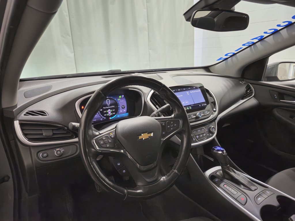 2019 Chevrolet Volt LT Bose Sièges Chauffants in Terrebonne, Quebec - 18 - w1024h768px