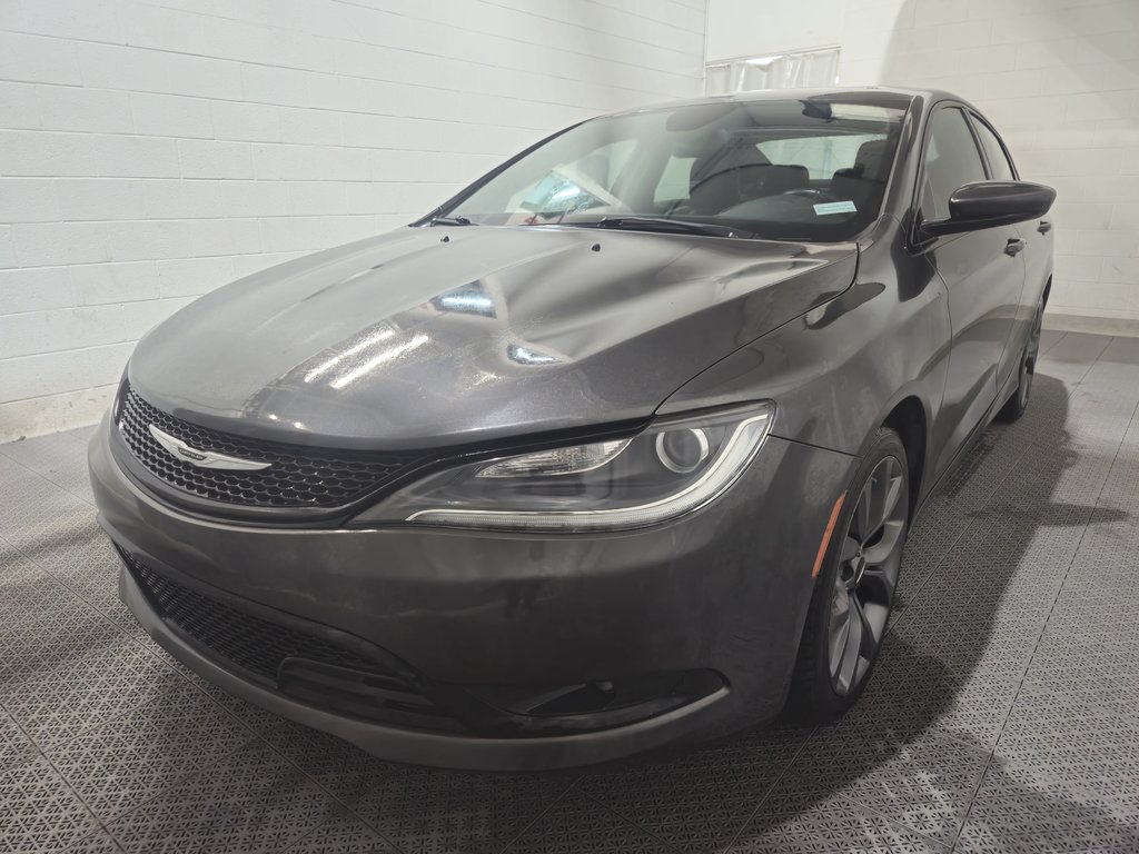 Chrysler 200 S V6 Toit Panoramique Cuir 2016 à Terrebonne, Québec - 3 - w1024h768px