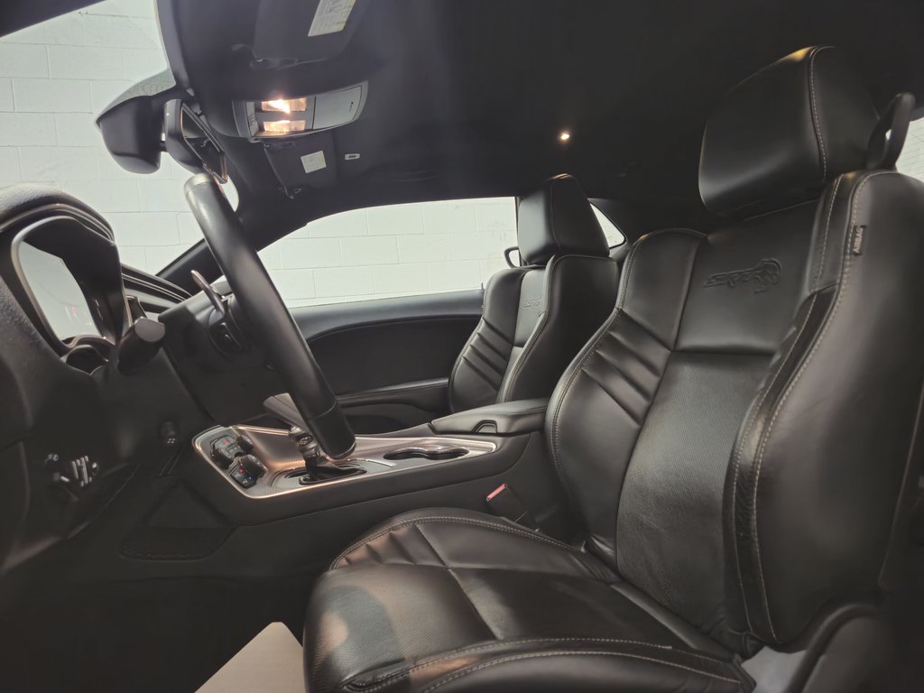 2019 Dodge Challenger SRT Hellcat Navigation Rare B5 Blue in Terrebonne, Quebec - 19 - w1024h768px