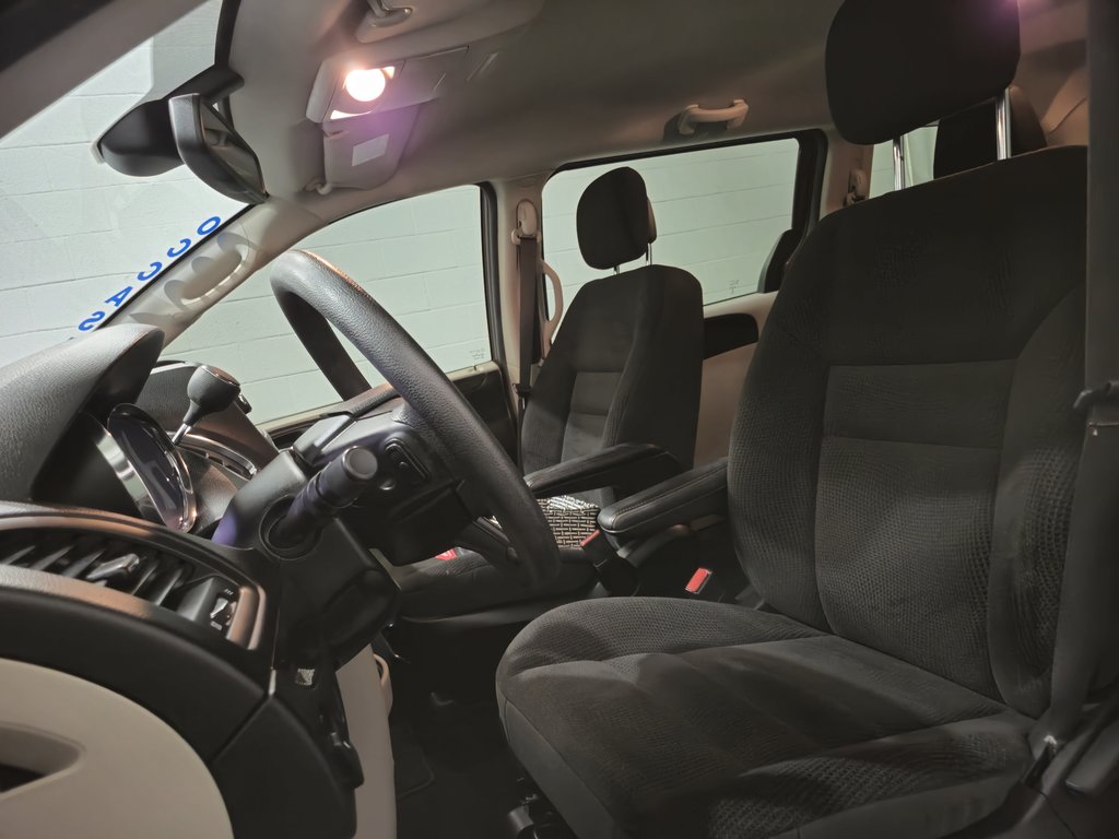 2019 Dodge Grand Caravan CVP Air Climatisé Régulateur De Vitesse Bas Kilo in Terrebonne, Quebec - 19 - w1024h768px