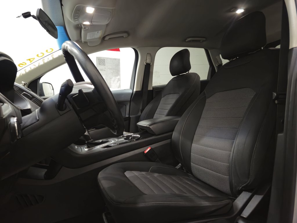 2018 Ford Edge SE AWD Bas Kilométrage in Terrebonne, Quebec - 19 - w1024h768px