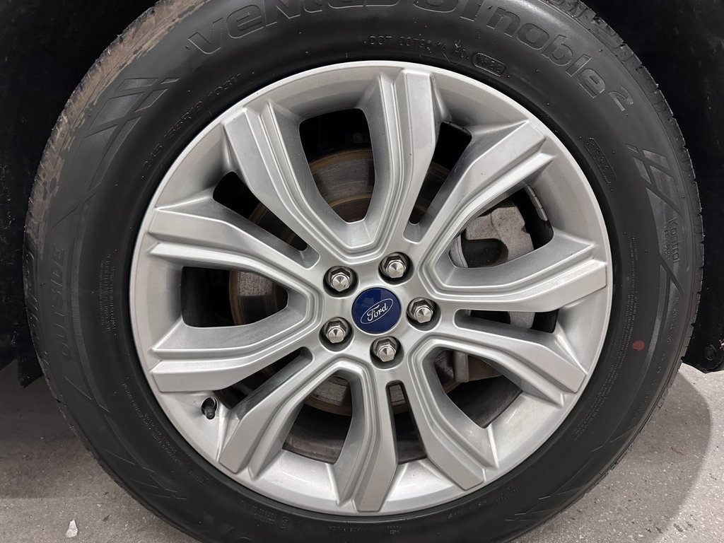 Ford Edge Titanium AWD Toit Panoramique Cuir Caméra De Recul 2021 à Terrebonne, Québec - 7 - w1024h768px