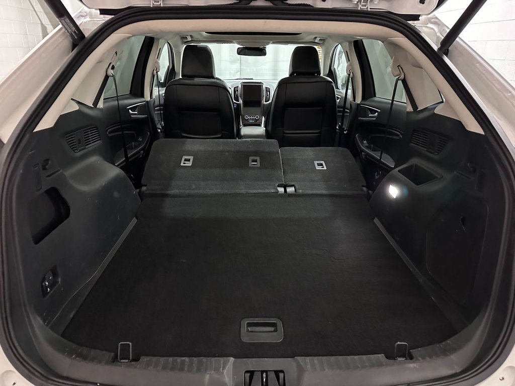 Ford Edge Titanium AWD Toit Panoramique Cuir Caméra De Recul 2021 à Terrebonne, Québec - 34 - w1024h768px