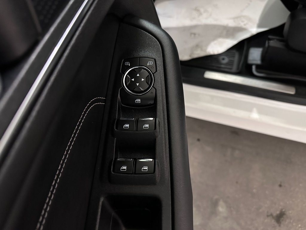 Ford Edge Titanium AWD Toit Panoramique Cuir Caméra De Recul 2021 à Terrebonne, Québec - 14 - w1024h768px