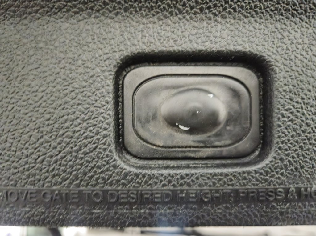 2018 Ford Explorer Sport Cuir Toit Pano in Terrebonne, Quebec - 24 - w1024h768px