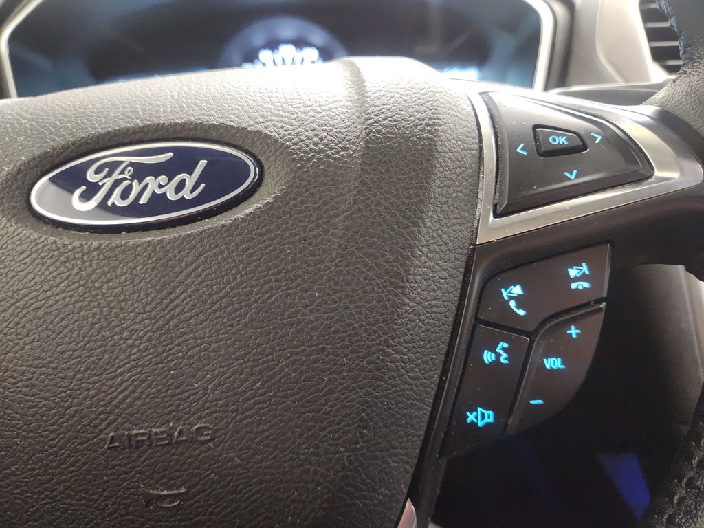 Ford Fusion Energi Titanium Toit Ouvrant Navigation Cuir 2019 à Terrebonne, Québec - 12 - w1024h768px