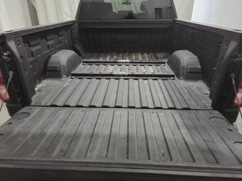 2019 GMC Sierra 1500 Elevation Crew Cab 5.3 V8 in Terrebonne, Quebec - 7 - w1024h768px