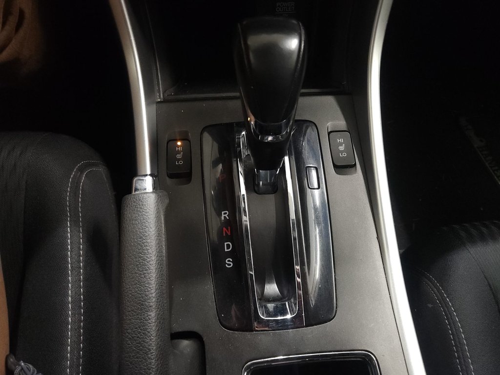 2015 Honda Accord Sport Toit Ouvrant Caméra De Recul in Terrebonne, Quebec - 16 - w1024h768px