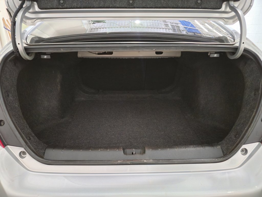 Honda Civic LX Caméra De Recul 2020 à Terrebonne, Québec - 21 - w1024h768px
