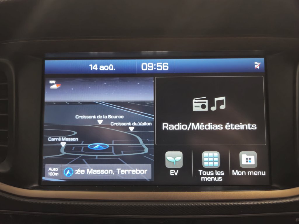 2019 Hyundai Ioniq Electric Preferred Navigation in Terrebonne, Quebec - 14 - w1024h768px