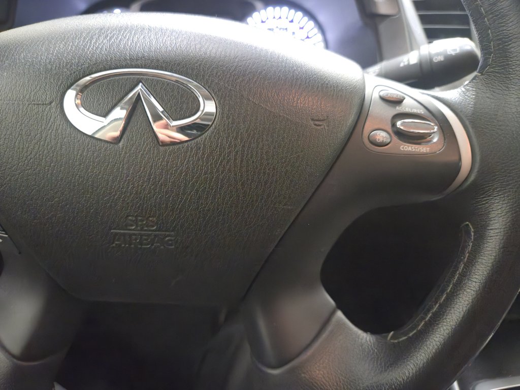 2018 Infiniti QX60 AWD Cuir Toit Ouvrant Bas Kilo in Terrebonne, Quebec - 11 - w1024h768px