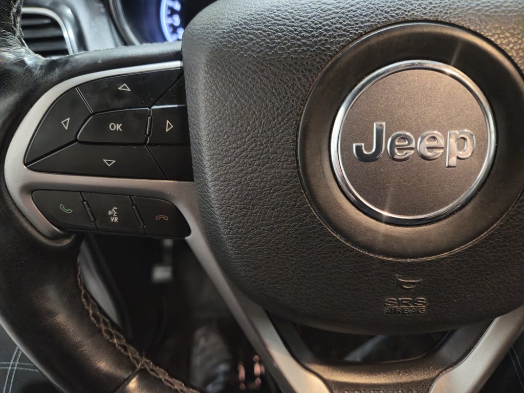 Jeep Grand Cherokee Overland Cuir Toit Ouvrant 2019 à Terrebonne, Québec - 9 - w1024h768px