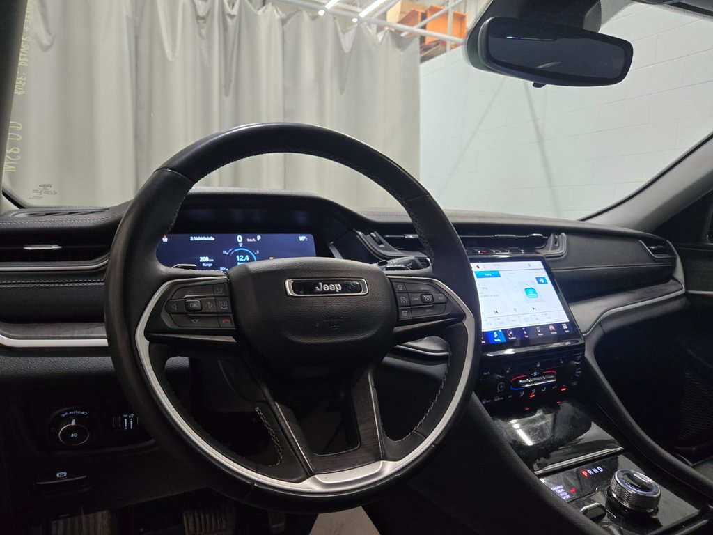 2023 Jeep Grand Cherokee Limited 4X4 Cuir Toit Ouvrant Navigation in Terrebonne, Quebec - 18 - w1024h768px