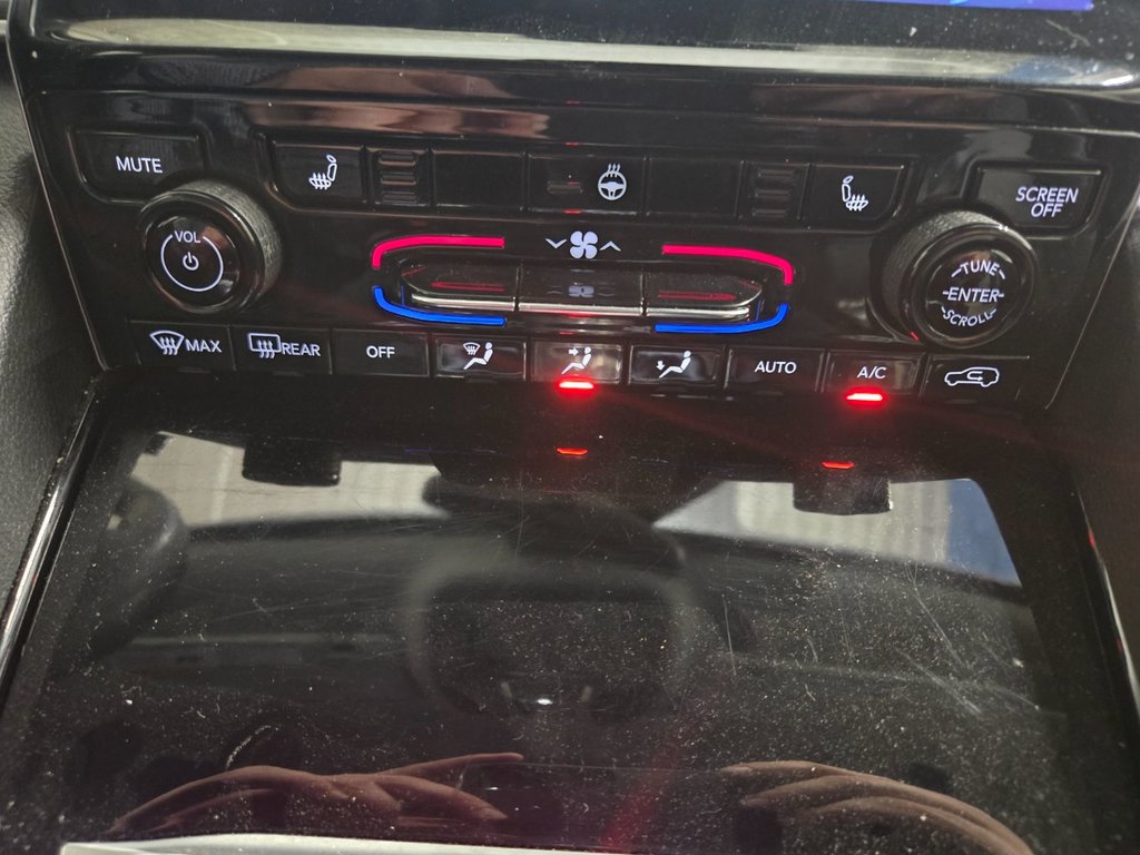 2023 Jeep Grand Cherokee Limited 4X4 Cuir Toit Ouvrant Navigation in Terrebonne, Quebec - 16 - w1024h768px