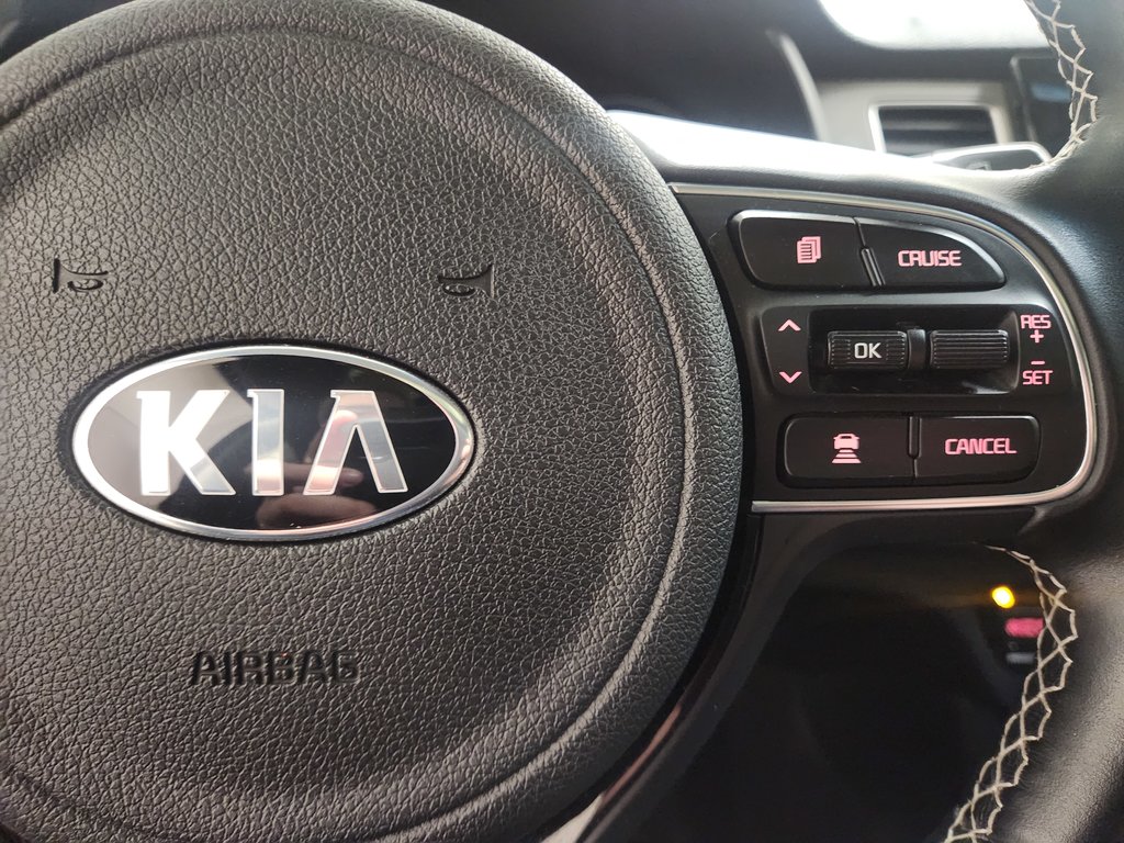 2019 Kia Niro EV SX Touring Cuir Navigation in Terrebonne, Quebec - 14 - w1024h768px