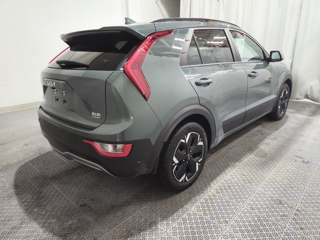 2023 Kia Niro EV Premium + in Terrebonne, Quebec - 17 - w1024h768px