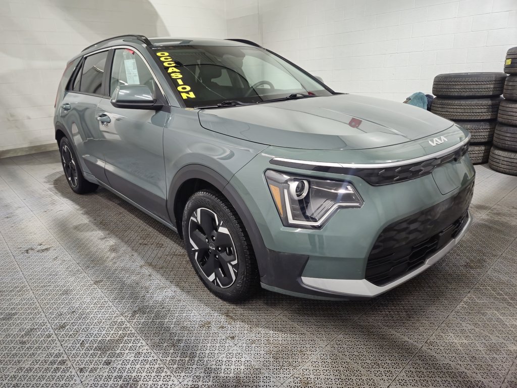 2023 Kia Niro EV Premium + in Terrebonne, Quebec - 10 - w1024h768px