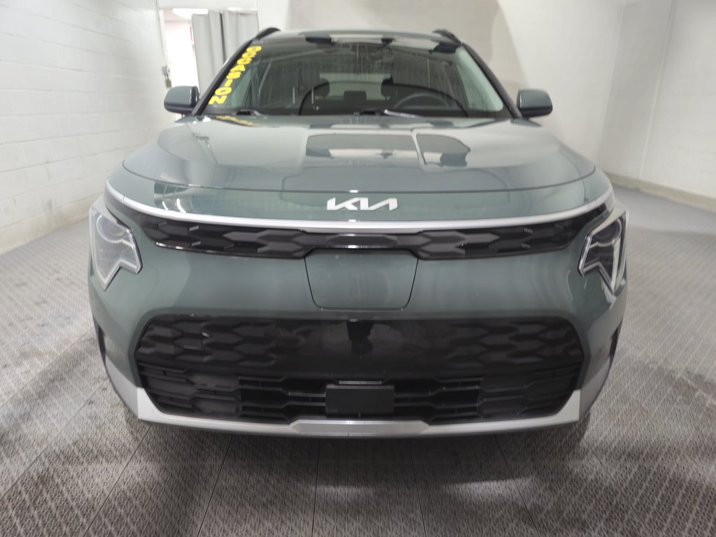 2023 Kia Niro EV Premium + in Terrebonne, Quebec - 11 - w1024h768px