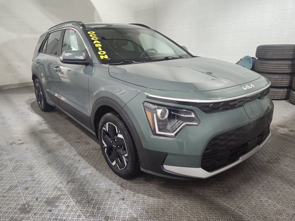 2023 Kia Niro EV Premium + in Terrebonne, Quebec - 1 - w1024h768px