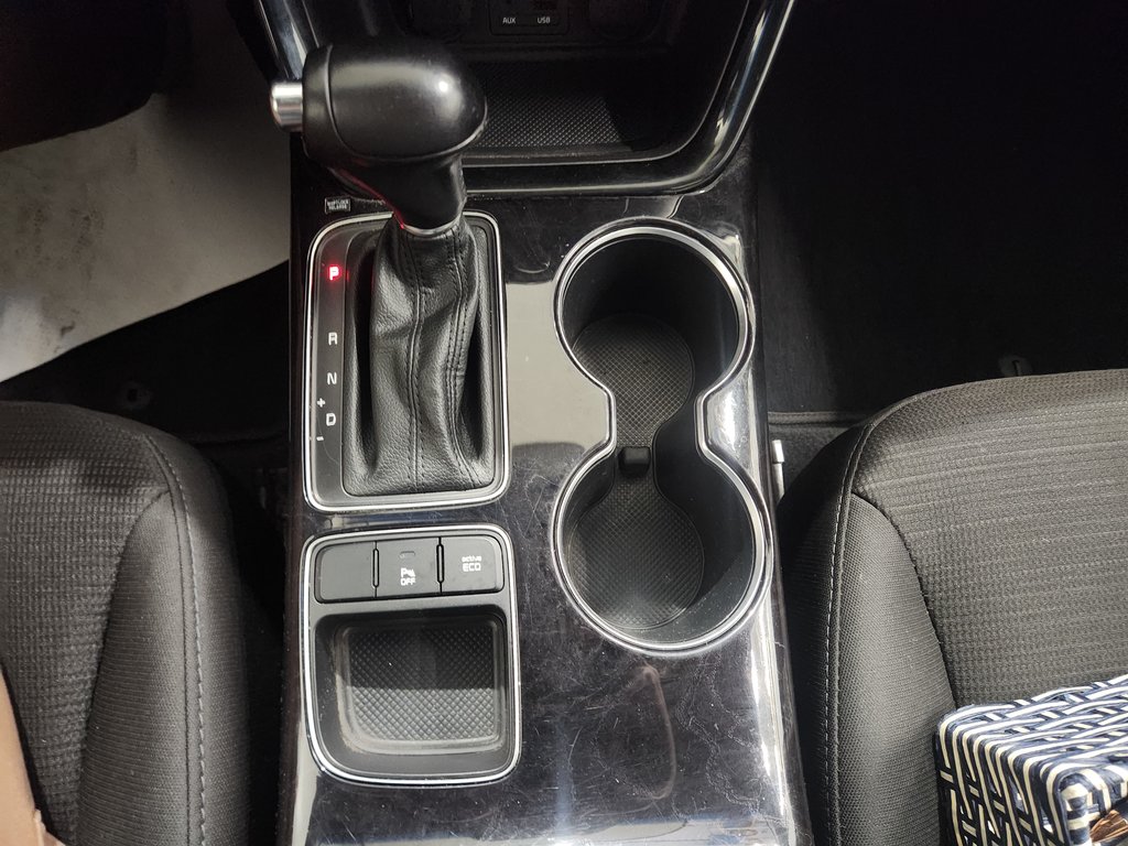 2015 Kia Sorento LX V6 AWD Bluetooth in Terrebonne, Quebec - 18 - w1024h768px