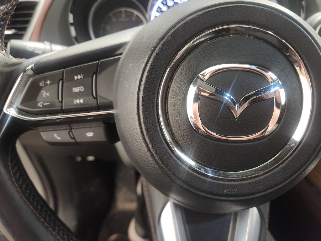 2018 Mazda CX-9 Signature AWD Toit Ouvrant Navigation Cuir in Terrebonne, Quebec - 12 - w1024h768px