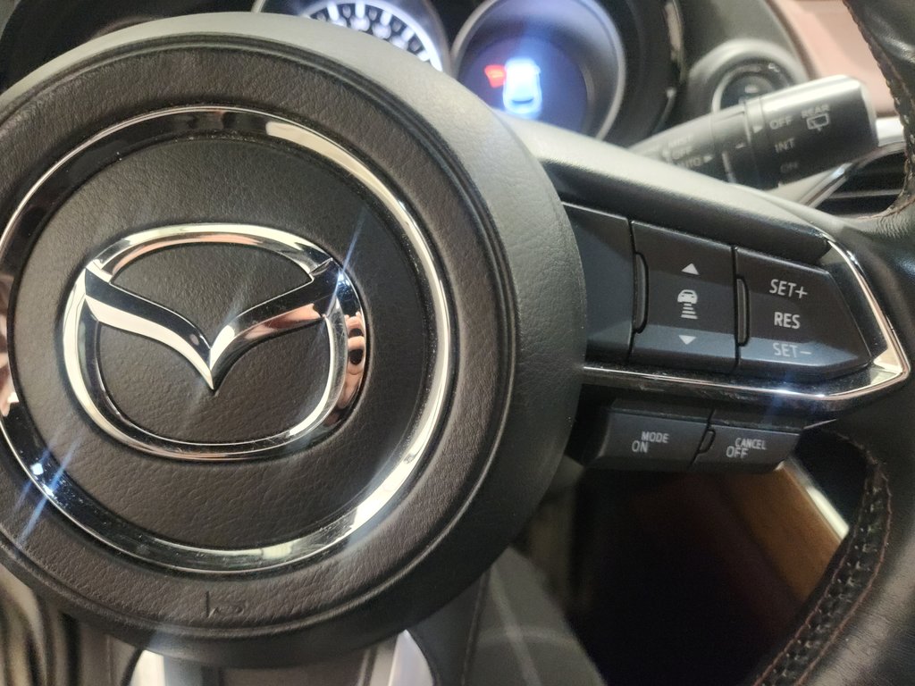 Mazda CX-9 Signature AWD Toit Ouvrant Navigation Cuir 2018 à Terrebonne, Québec - 13 - w1024h768px