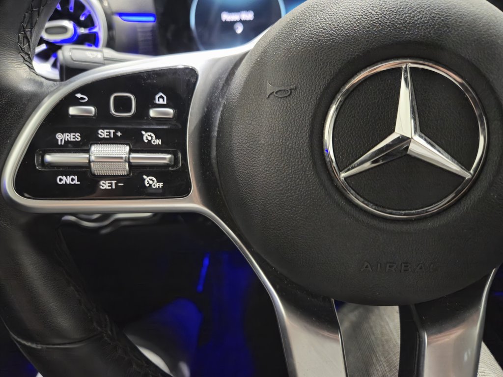 2021 Mercedes-Benz CLA CLA 250 AMG Package Toit Panoramique in Terrebonne, Quebec - 10 - w1024h768px