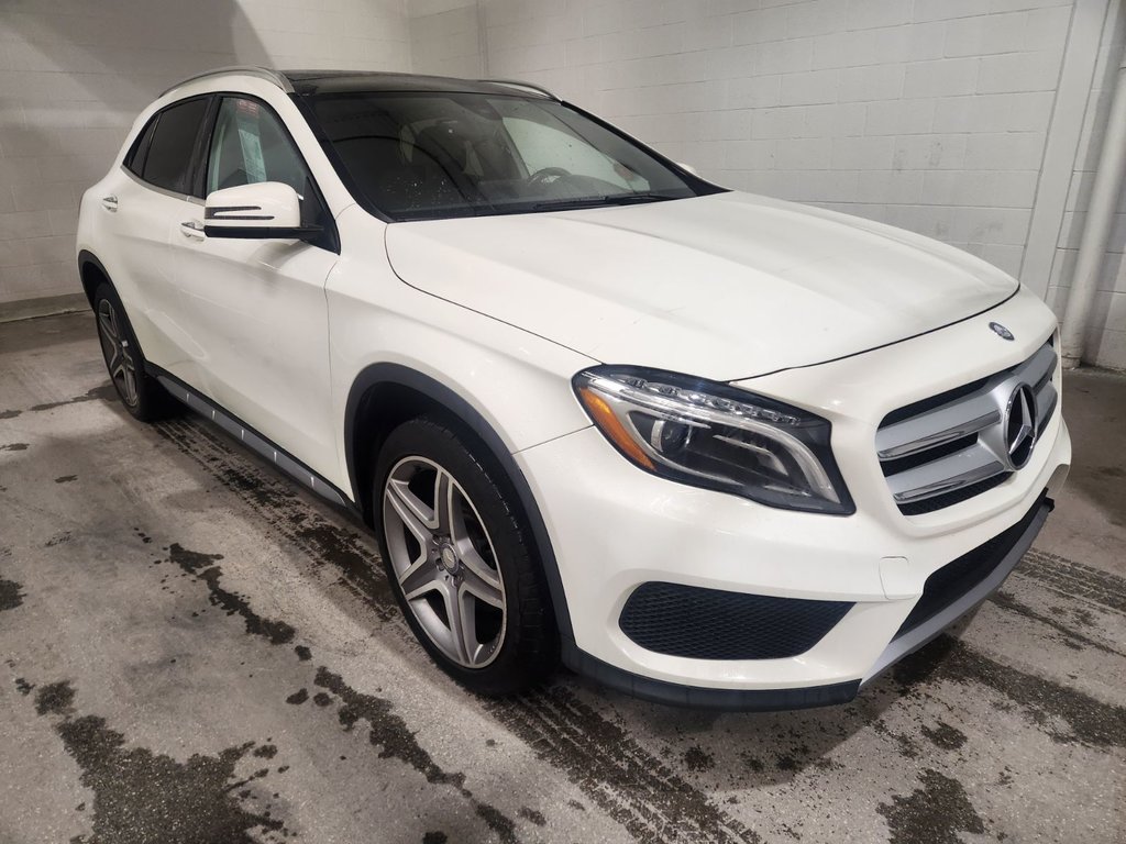 2017 Mercedes-Benz GLA GLA 250 4Matic AMG Package Toit Panoramique in Terrebonne, Quebec - 1 - w1024h768px