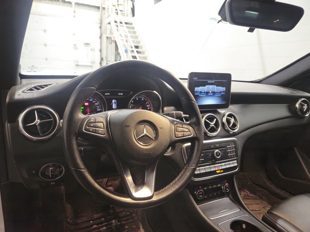 2019 Mercedes-Benz GLA GLA 250 Toit Panoramique Cuir in Terrebonne, Quebec - 18 - w1024h768px