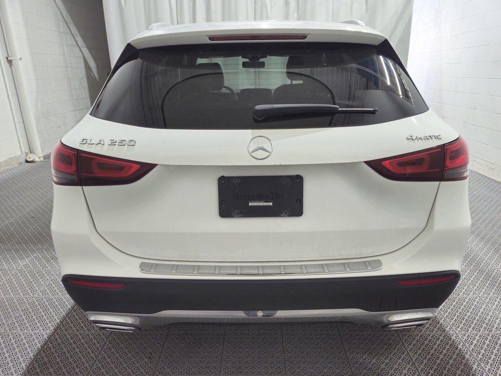 2022 Mercedes-Benz GLA GLA 250 4MATIC Toit Ouvrant Cuir in Terrebonne, Quebec - 6 - w1024h768px