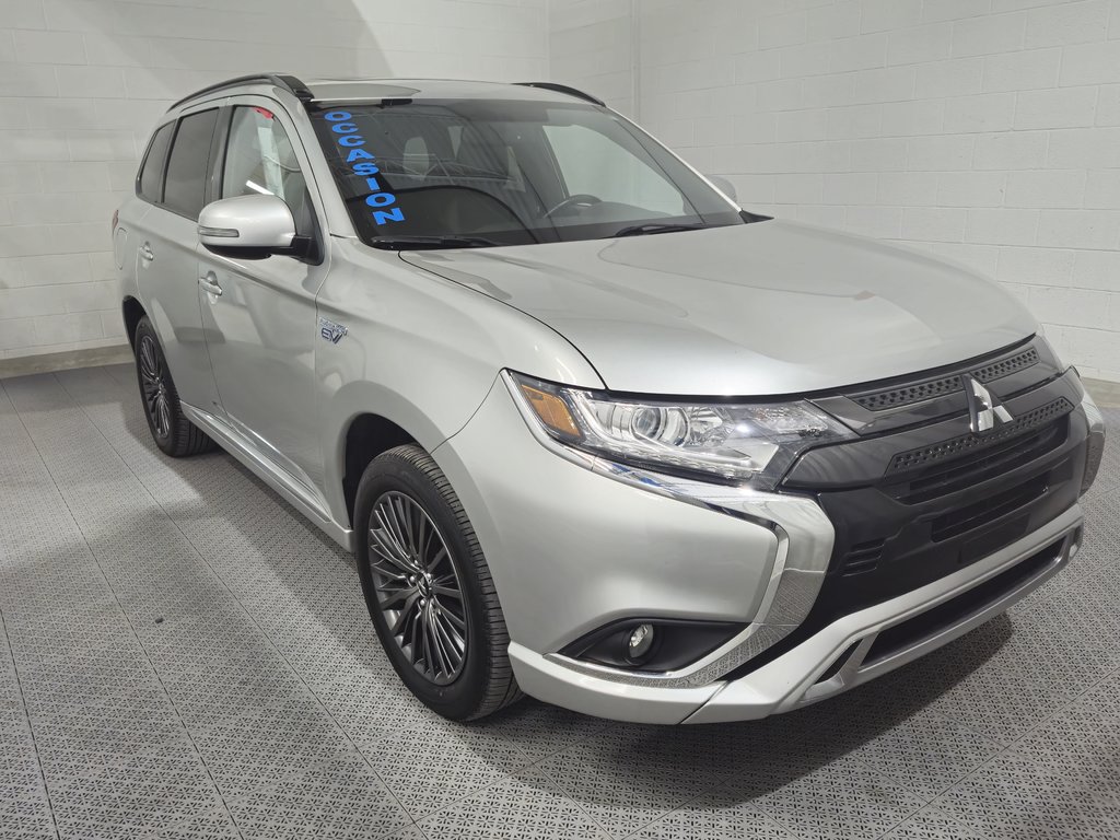 Mitsubishi OUTLANDER PHEV S-AWC Toit Ouvrant Cuir Mags 2022 à Terrebonne, Québec - 1 - w1024h768px